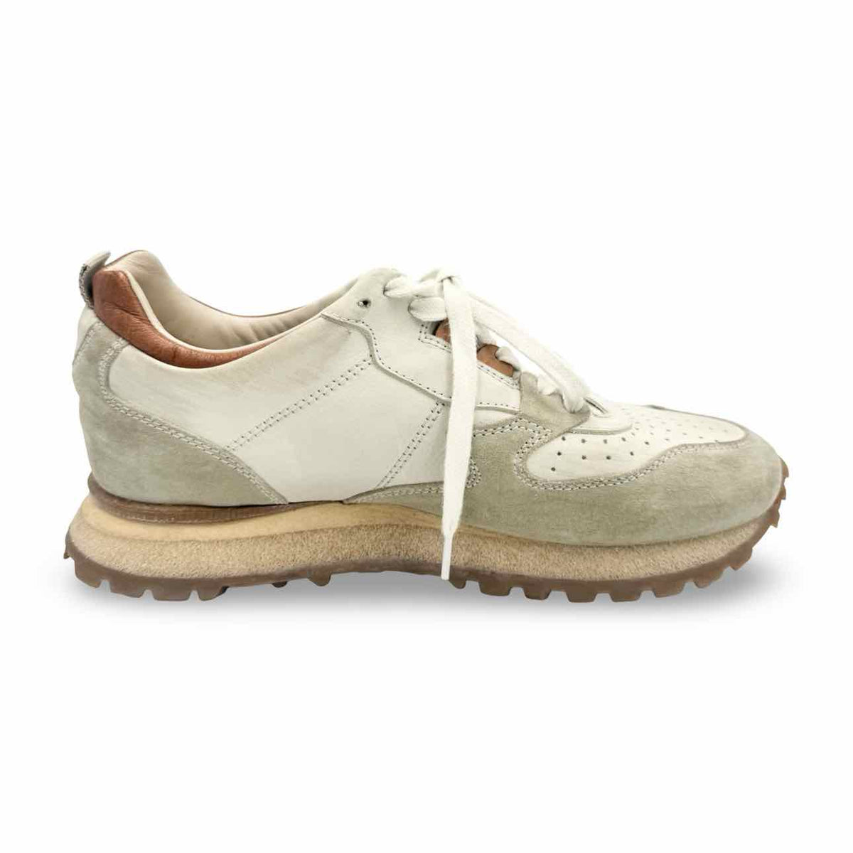 Moma Shoe