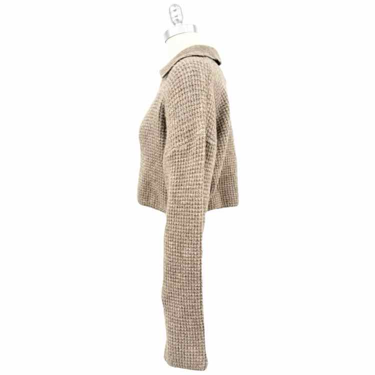 Isalis Sweater
