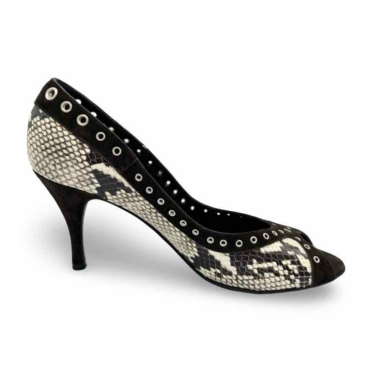 Donald Pliner Shoe
