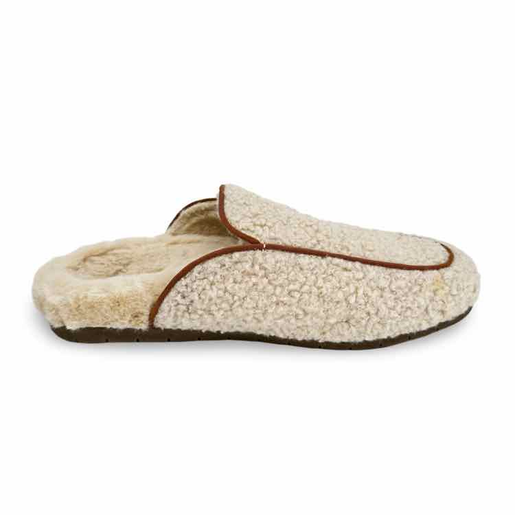 Vionic Cream Slippers
