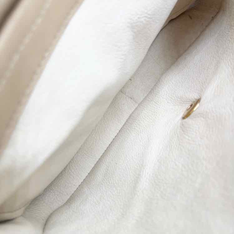 Chanel Vintage Tan Quilted Handbag - Classic Luxury Icon
