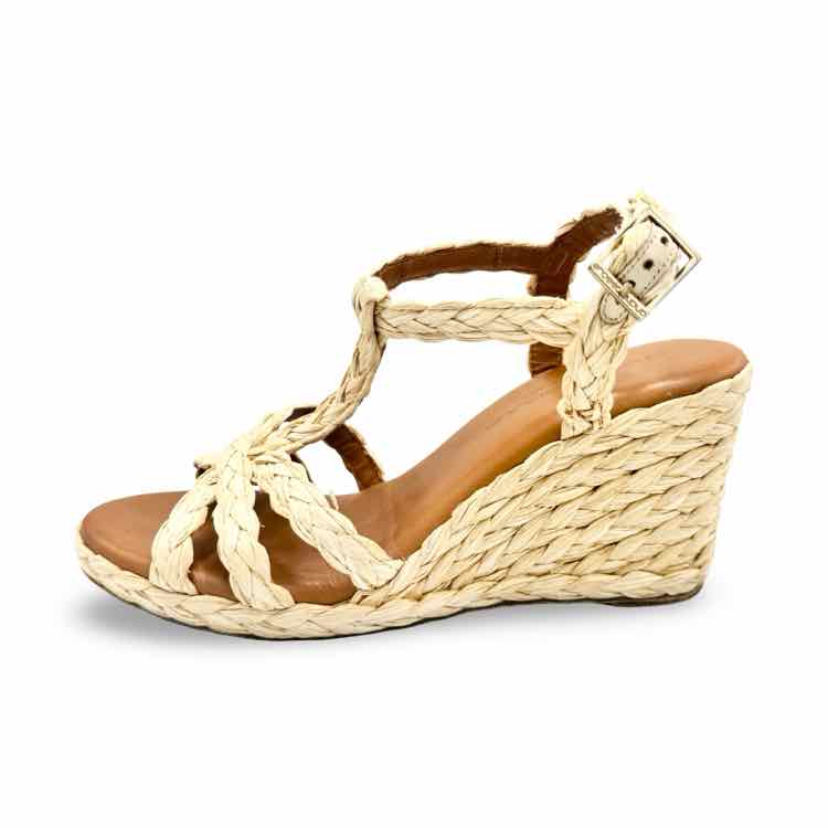 Andre Assous Shoe - Double Exposure Boutique
