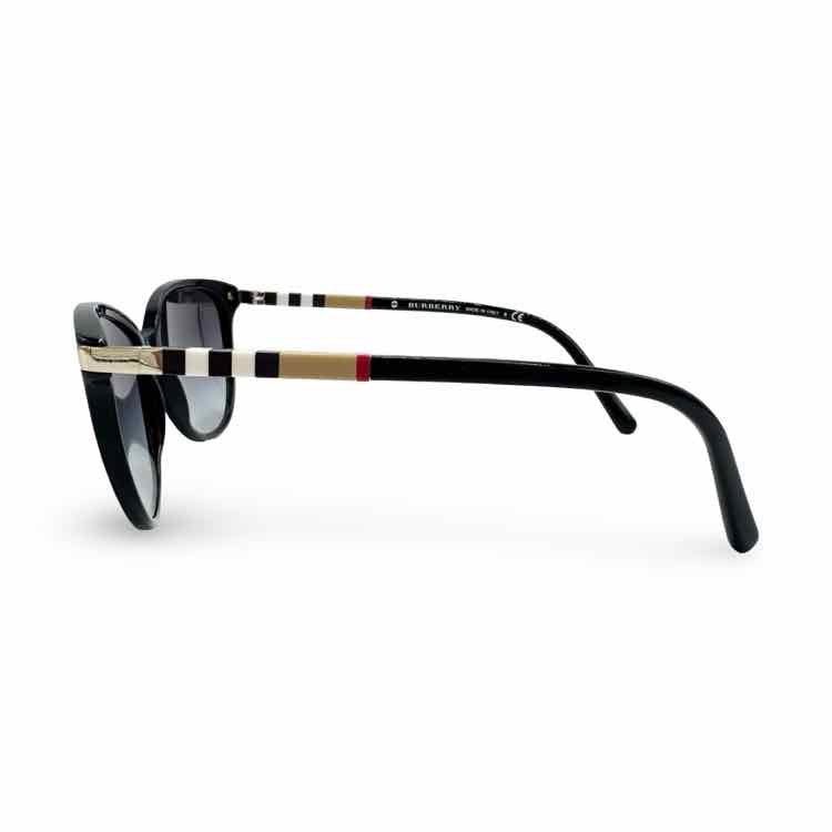 Burberry SG 4/26 - Double Exposure Boutique
