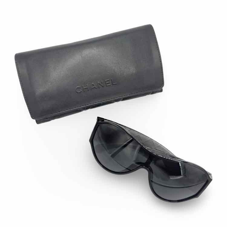 Chanel Sunglasses - Double Exposure Boutique
