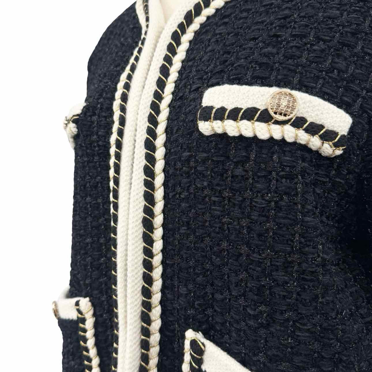 Elie Tahari Jacket - Double Exposure Boutique
