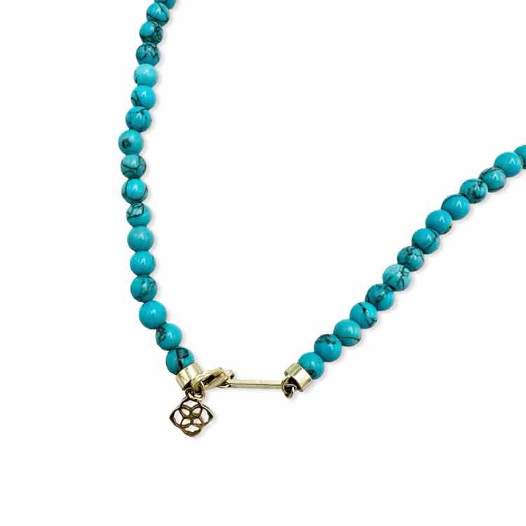 Kendra Scott necklace - Double Exposure Boutique
