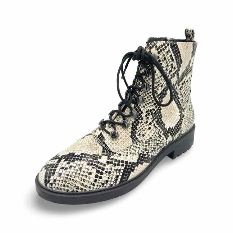 Linea Paolo Boot - Double Exposure Boutique
