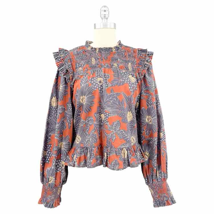Love the Label Top - Double Exposure Boutique

