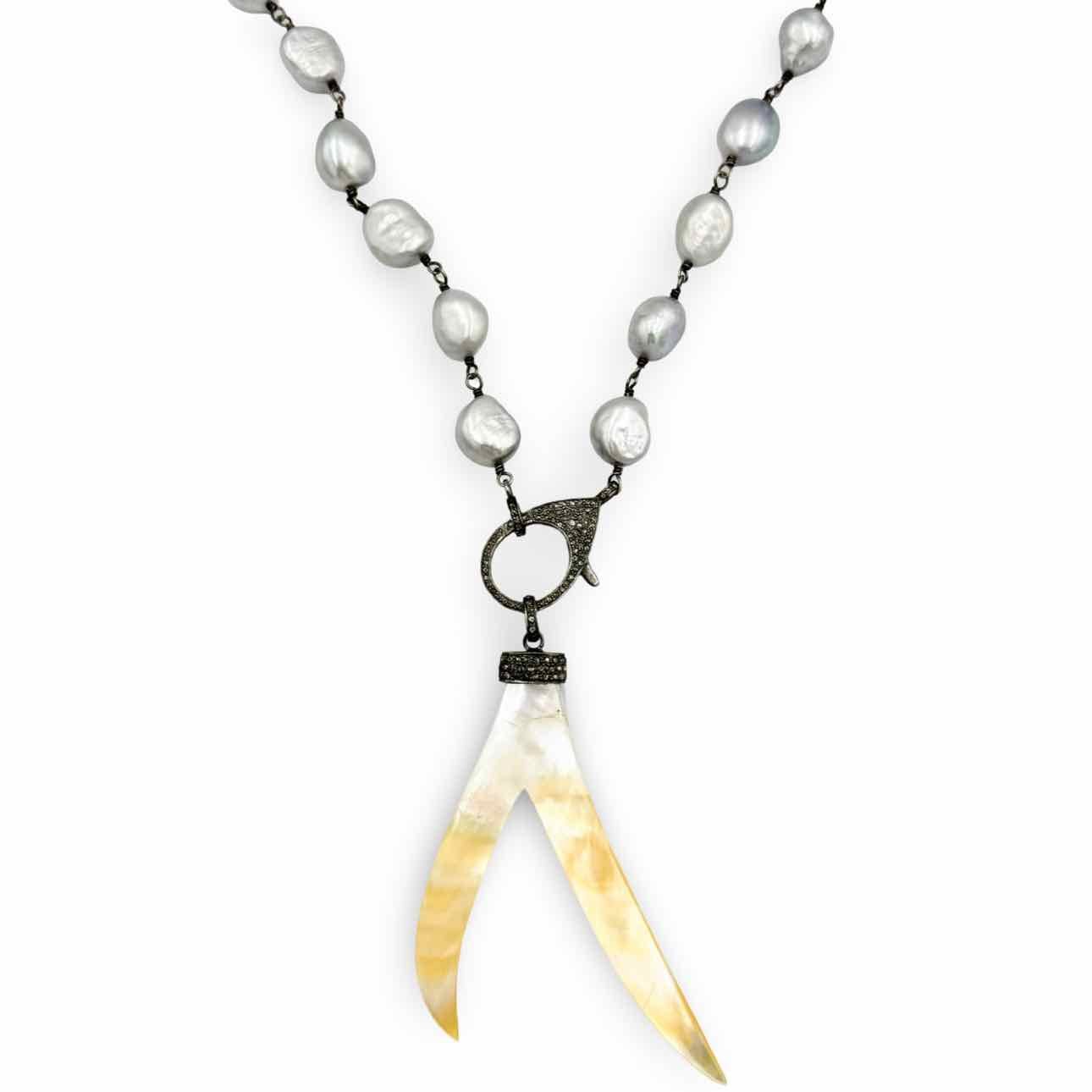 Royal Nomad necklace grey pearl diamond - Double Exposure Boutique
