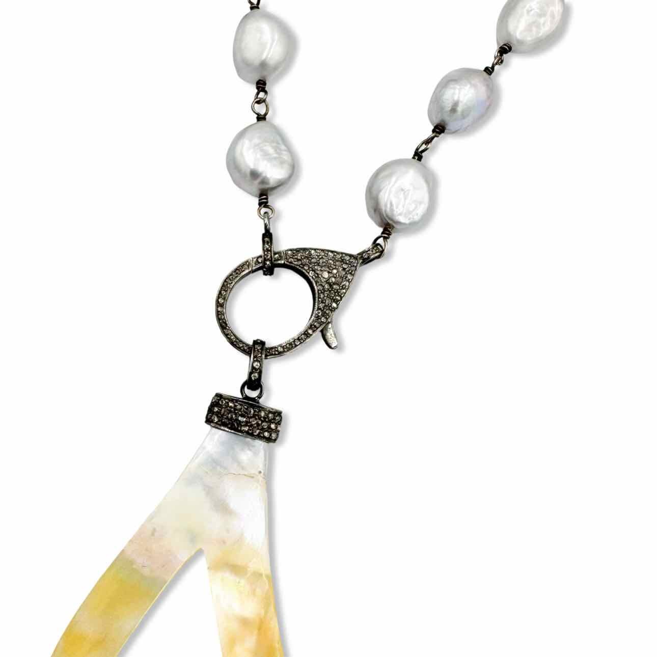 Royal Nomad necklace grey pearl diamond - Double Exposure Boutique
